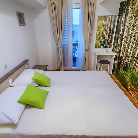 Apartment Nena *